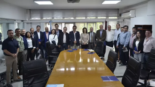 Educación y producción se alinearon para acercar la agroindustria a más jóvenes salteños