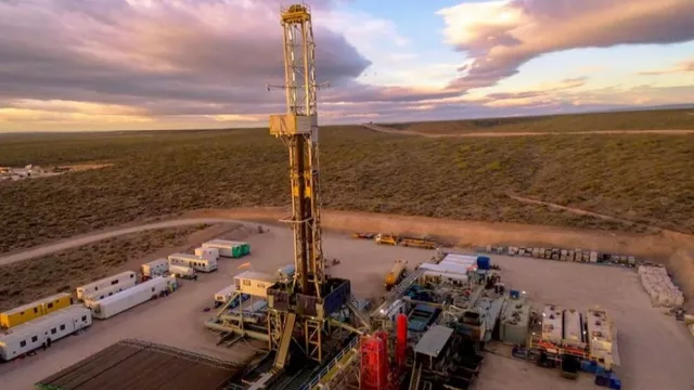 Neuquén licitará 15 nuevas áreas hidrocarburíferas y profundiza el desarrollo de Vaca Muerta