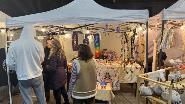 En mayo llega la feria de emprendedores con temática holística a plaza España