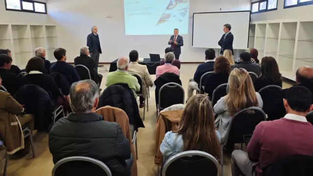 Acuerdo para facilitar a las empresas locales el acceso al mercado de capitales