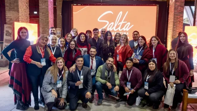 Salta desplegó su oferta turística y cultural con fuerte protagonismo en Mendoza