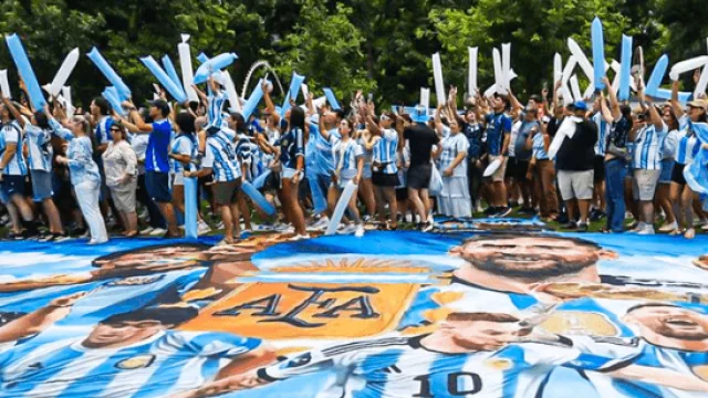 Desde Dallas te mostramos cómo el estadio se vistió de celeste y blanco: Argentina ganó y desató la fiesta latina