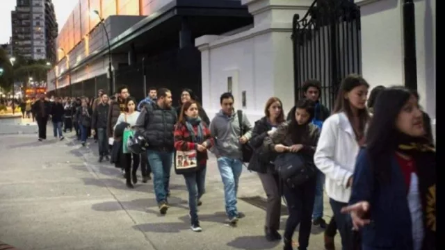 Datos oficiales: Salta perdió 8.869 empleos registrados y 364 empleadores desde noviembre de 2023