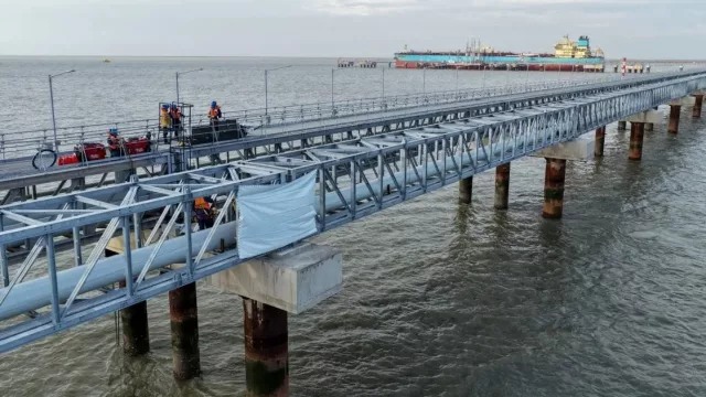 Puerto Rosales amplía un muelle clave para Vaca Muerta y aumentará su capacidad de exportación
