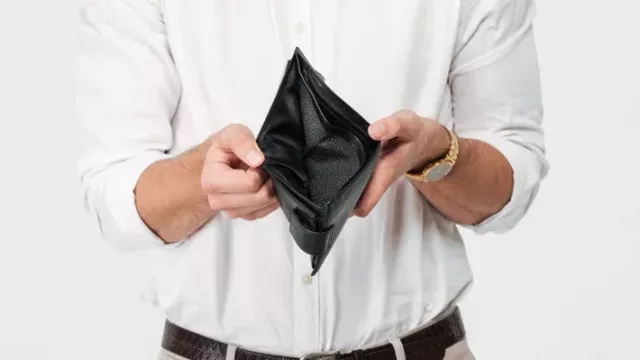 Uno de cada tres salteños con crédito está en mora y las billeteras concentran los mayores atrasos