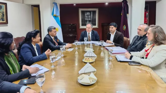 La mayor minera de la India interesada en conocer el potencial minero de Salta