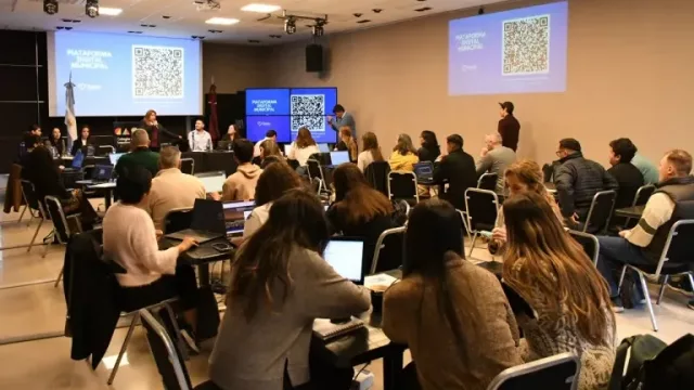 Arquitectos fueron capacitados sobre la nueva plataforma digital de aprobación de planos