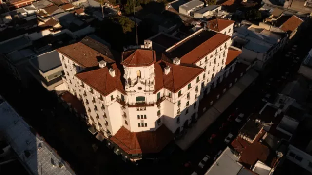 El Hotel Salta fue reconocido como edificio emblemático del neocolonial argentino