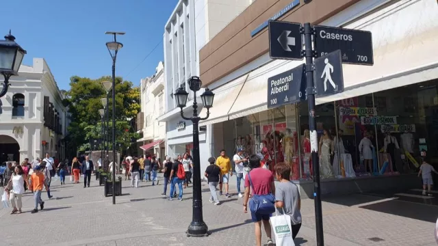 Los impuestos están poniendo en jaque al comercio salteño, mientras cierran empresas y se destruye empleo