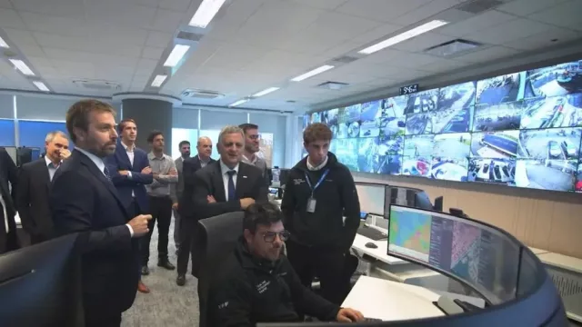 YPF inauguró un moderno centro de monitoreo para reforzar la seguridad de sus operaciones en todo el país