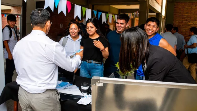 Oportunidades, talento y futuro: 50 empresas se conectan con la UNSa en la 3ª Feria de Empleabilidad