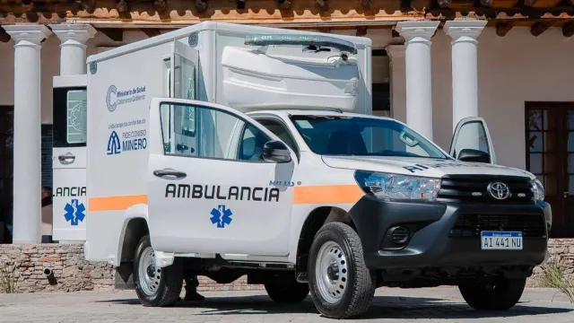 Catamarca destinó fondos mineros a una ambulancia 4x4 para reforzar la atención en Fiambalá