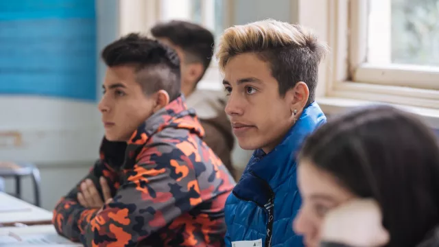 Junior Achievement facilita a docentes y estudiantes formarse en educación financiera y preparación para el trabajo