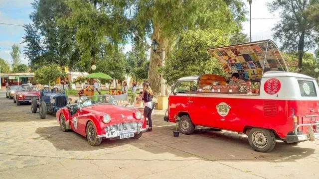 Café Road: la historia del primer foodtruck de Salta que se reinventó como un espacio móvil para eventos